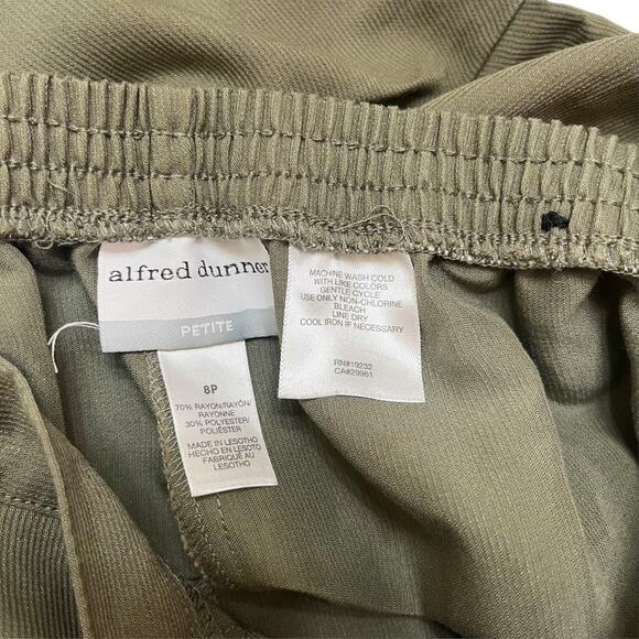 80s vibe Alfred Dunner Classic Fit corduroy straight leg relaxed fit pants - Picture 4 of 4